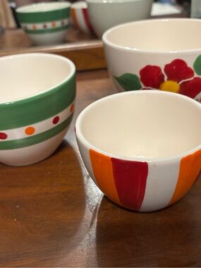 Hand-Painted Ceramic 3 Bowl Set - Floral & Stripe Designs in Green, Red, Orange